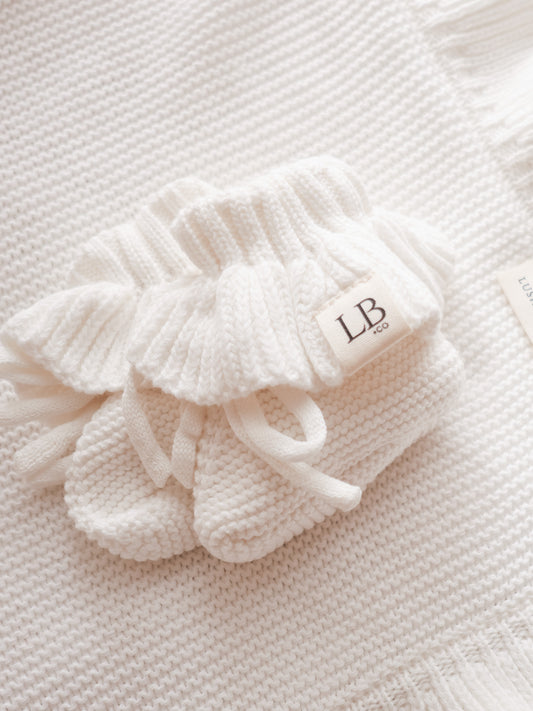 Knitted Frill Booties | White